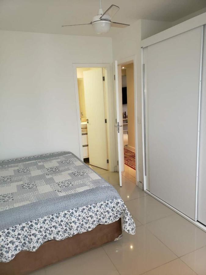 Balneario Camboriu - edificio Las Vegas - Apartamento arejado e reformado - 2 quartos - 2 banheiros - Próximo da Praia - Portaria 24h - Garagem Privativa Balneario Camboriu